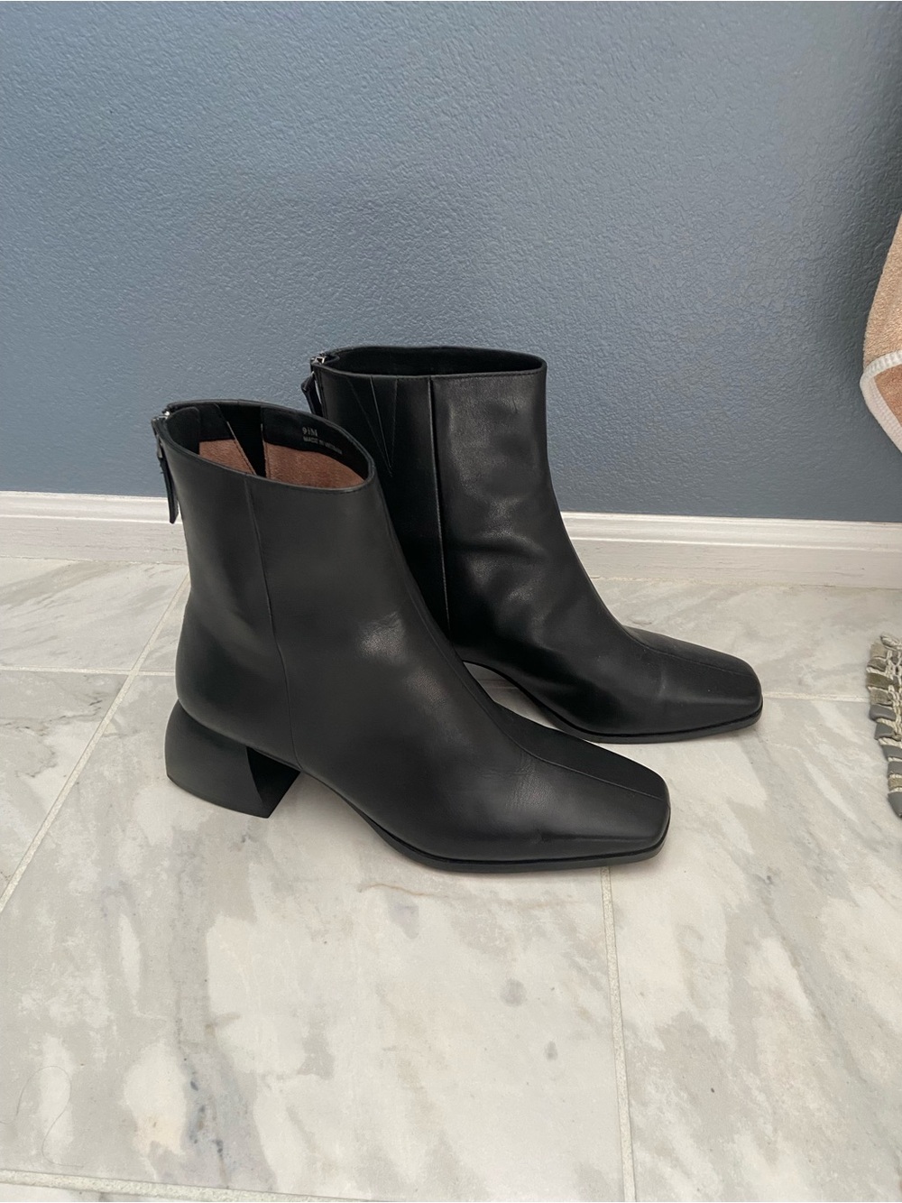 Paolo Black Leather Square-Toe Ankle Boots